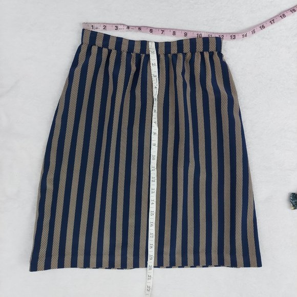 Vintage 1980s Sasson Striped, Striped Boxey Top and Skirt Set - Picture 7 of 12